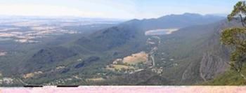 Mountain Grand Guest House Halls Gap Exterior photo
